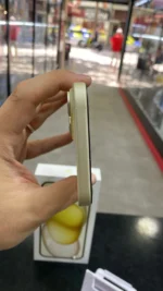 iPhone 15 Plus 128GB Amarillo - Imagen 4