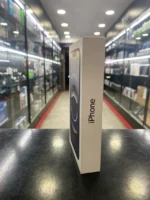 iPhone 16e 128GB Negro - Imagen 3