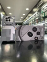 Nothing Phone (3a) Pro 256GB Gris - Imagen 4