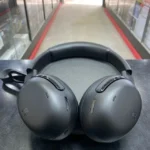 JBL TOUR ONE M3 NEGRO