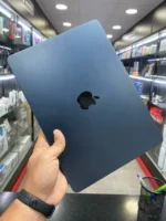 MacBook Air M3 (8-CPU 8-GPU), 16GB Ram, 256GB, 13" Medianoche - Imagen 5